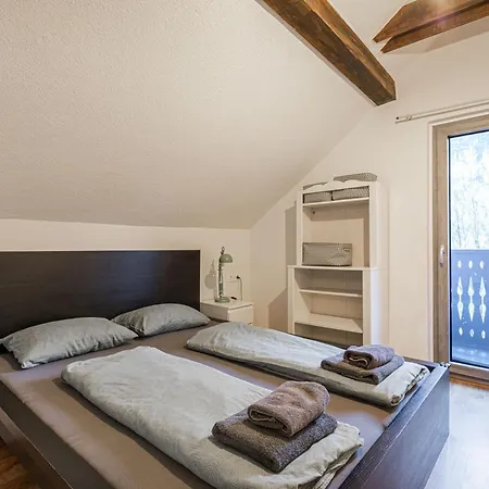 Alpine House Naturalina - Happy Slap ob Idrijci