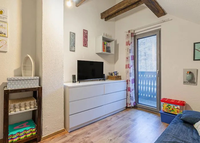 Alpine House Naturalina - Happy